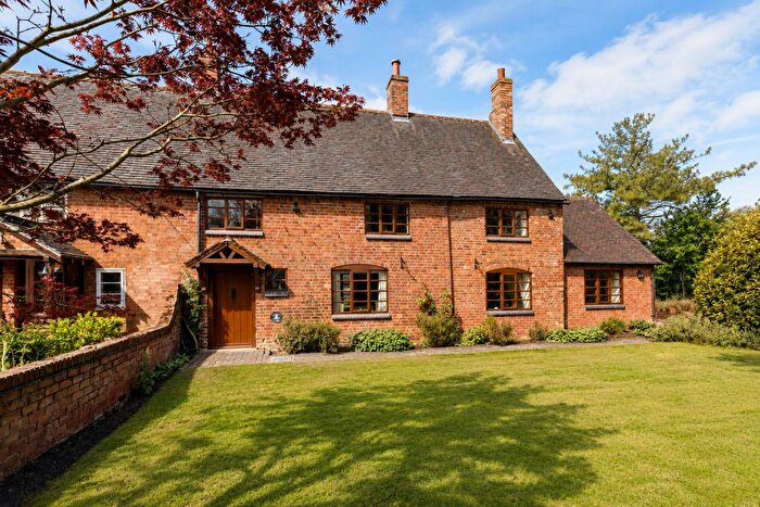 3 Bedroom Cottage For Sale In Birmingham Road, Hatton Farm, Hatton, Warwick, CV35