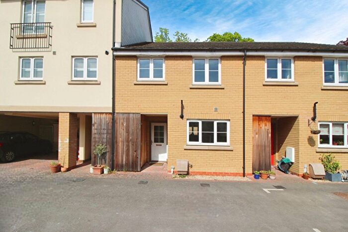 3 Bedroom Terraced House To Rent In Cole Close, Malmesbury, SN16