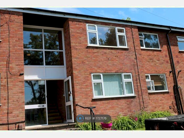 2 Bedroom Flat To Rent In Newbold, Rugby, CV21