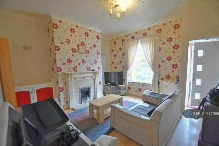 2 Bedroom Terraced House To Rent In Shaw Street, Bury, BL9