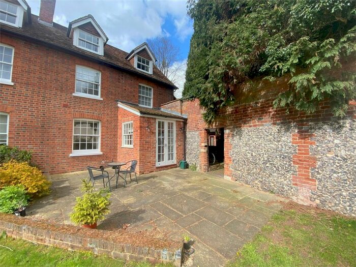 2 Bedroom End Of Terrace House To Rent In Bolney Road, Lower Shiplake, Henley-On-Thames, RG9