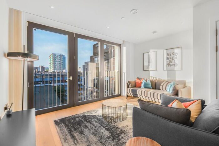 2 Bedroom Property To Rent In The Denizen, Golden Lane, The City, London, EC1Y