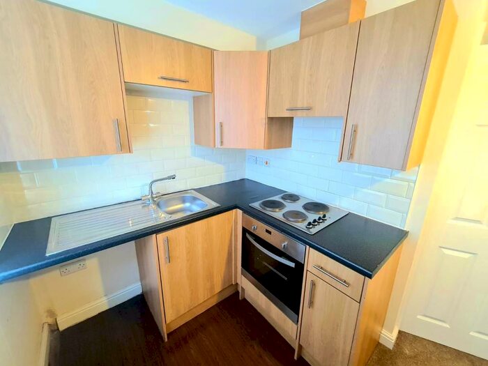 Studio To Rent In Flat, York House, Cleveland Street, DN1