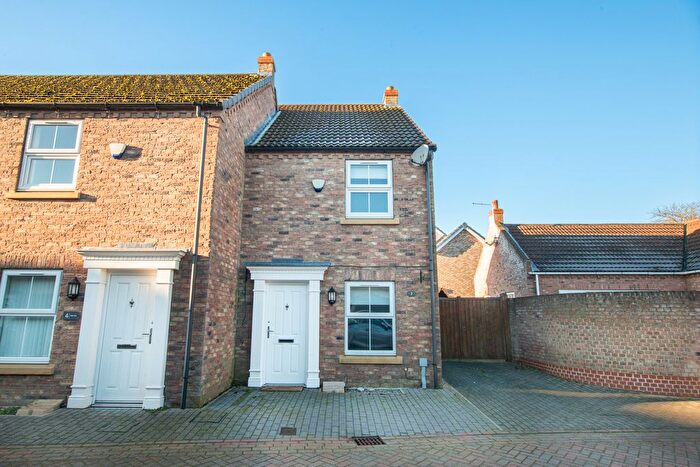 3 Bedroom End Of Terrace House To Rent In High Brow, Hornsea, HU18