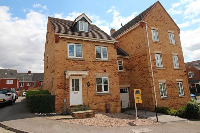 3 Bedroom Town House To Rent In Bankside, Higham Ferrers, NN10