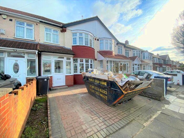 4 Bedroom Terraced House To Rent In Ascot Gardens, Southall, UB1