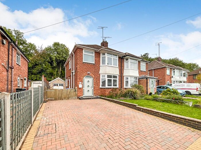 3 Bedroom Semi-Detached House For Sale In Almond Grove, Newbold On Avon, Rugby, CV21