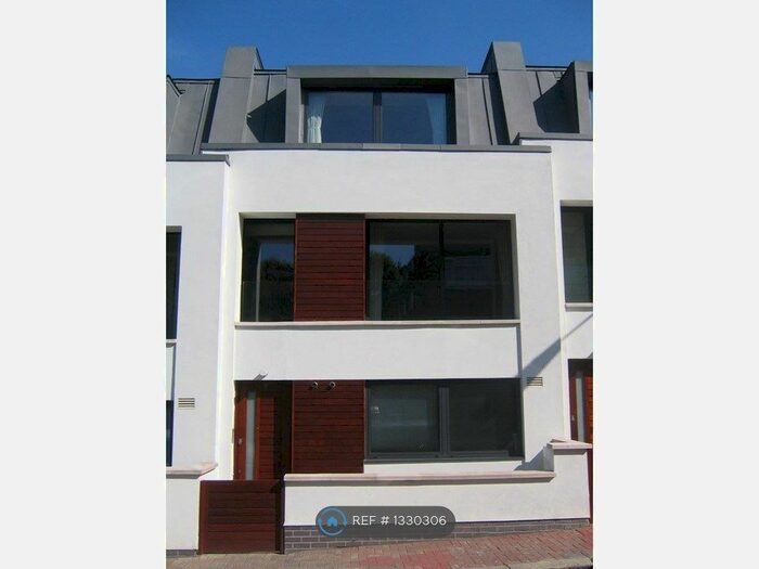 5 Bedroom Terraced House To Rent In Tonsley Place, London, SW18