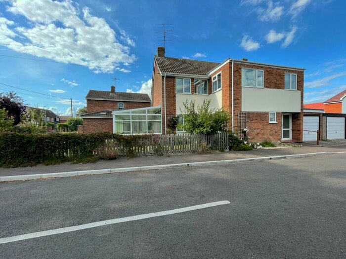 4 Bedroom Detached House To Rent In The Moor, Melbourn, SG8