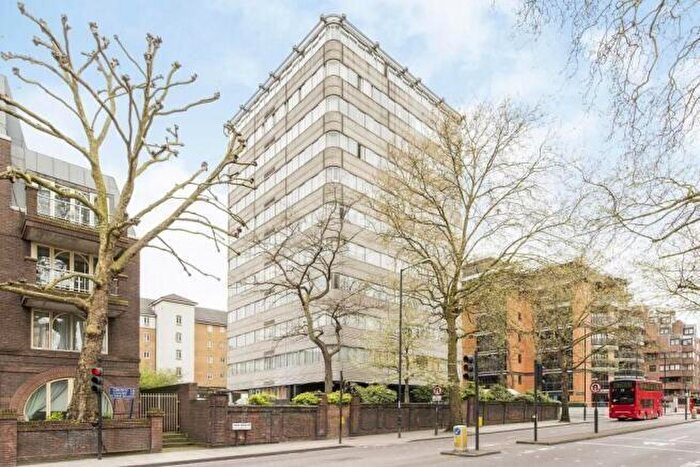 3 Bedroom Apartment To Rent In Park Road, London, NW8