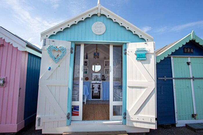 Chalet For Sale In Beach Hut, IP11