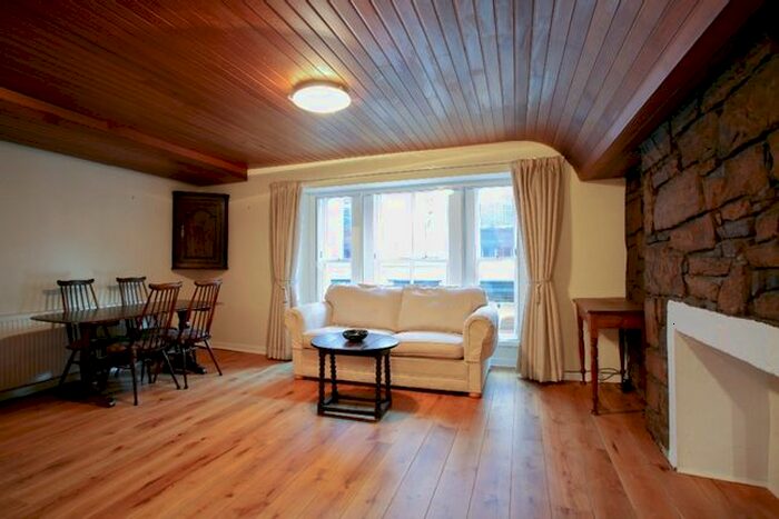 1 Bedroom Flat To Rent In Rose Street, New Town, Edinburgh, EH2