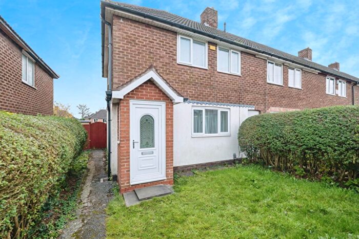 2 Bedroom House To Rent In Bandywood Road, Birmingham, B44