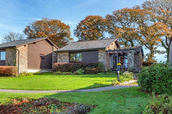 2 Bedroom Bungalow For Sale In Trenython Estate, Tywardreath, PL24