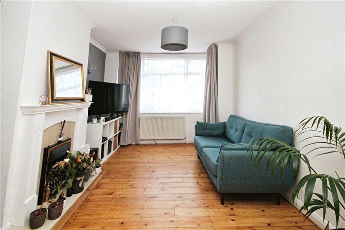 3 Bedroom Terraced House To Rent In Hambrook Road, London, SE25