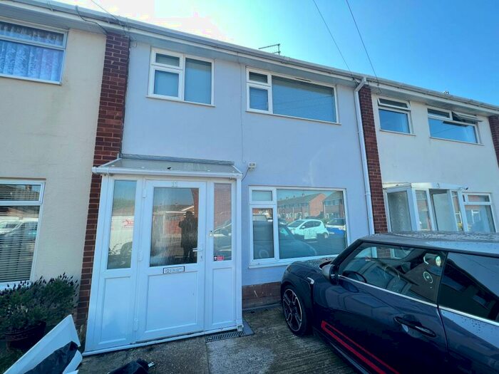 3 Bedroom House To Rent In Hatherleigh Road, Exeter, EX2