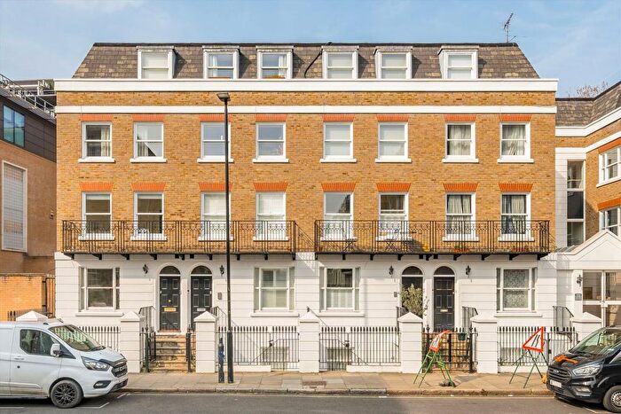 1 Bedroom Flat To Rent In Heathcote Street, Bloomsbury, WC1N
