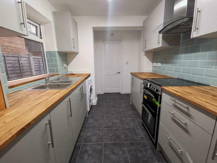 3 Bedroom Terraced House To Rent In Kimberley Road, Edmonton, N18