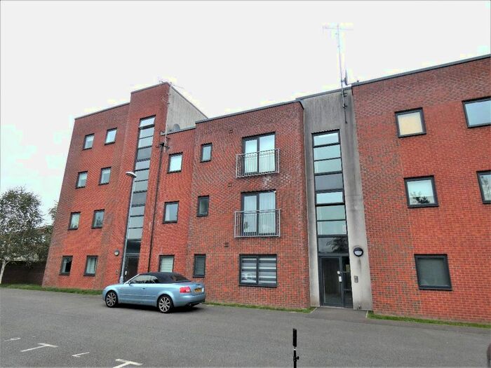 1 Bedroom Flat To Rent In Penstock Drive, Stoke-On-Trent, Staffordshire ST4