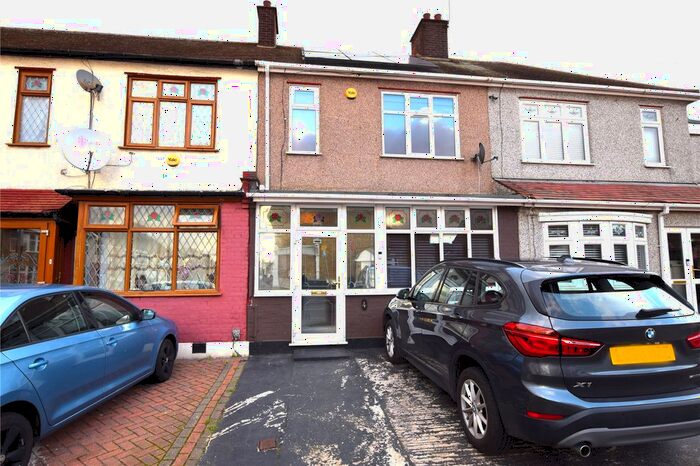 2 Bedroom Terraced House To Rent In Florence Gardens, Romford, RM6