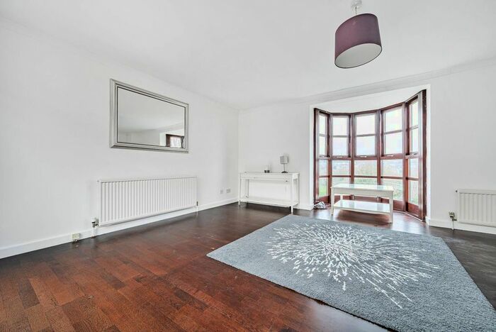 4 Bedroom Property To Rent In Hill Gate Walk, Highgate, London, N6