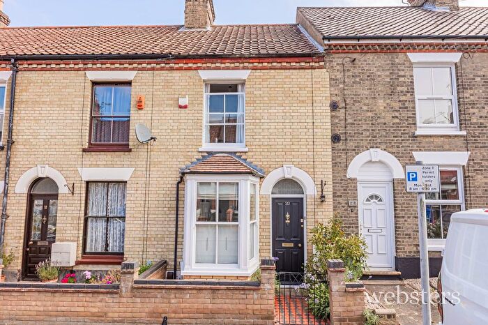 2 Bedroom Terraced House For Sale In Bury Street, Norwich, NR2