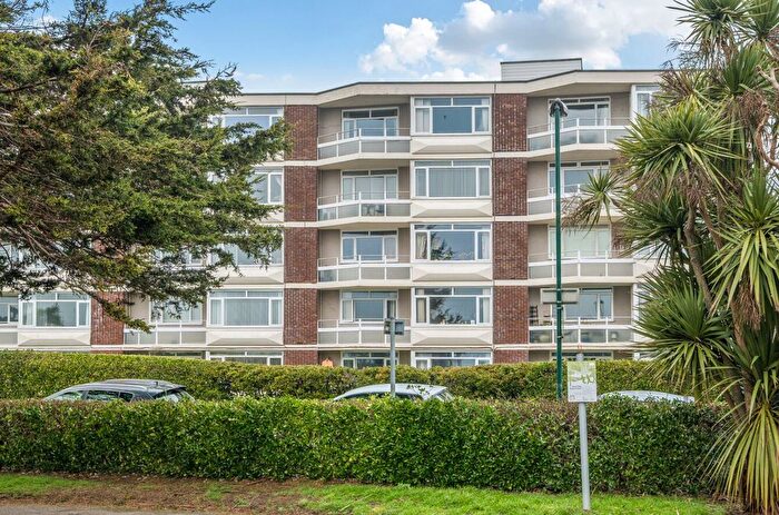 2 Bedroom Flat For Sale In Nyewood Lane, Marine Park Nyewood Lane, PO21