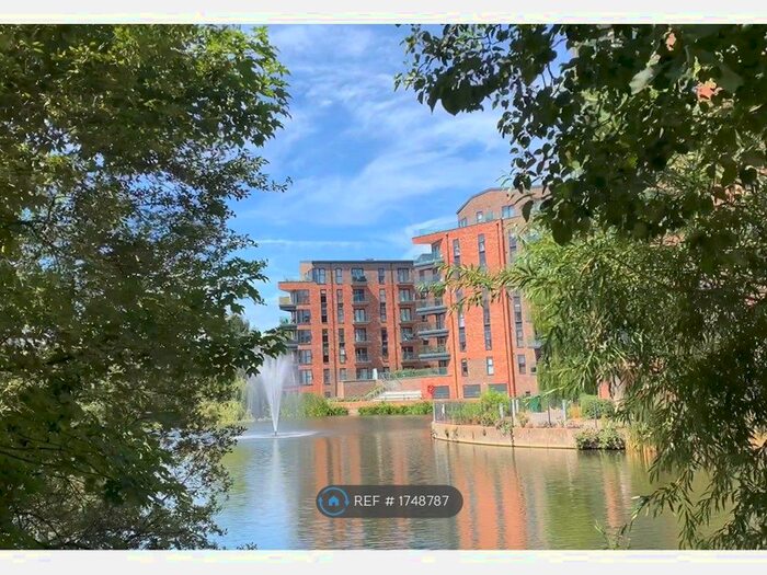 2 Bedroom Flat To Rent In James Smith Court, Dartford, DA1