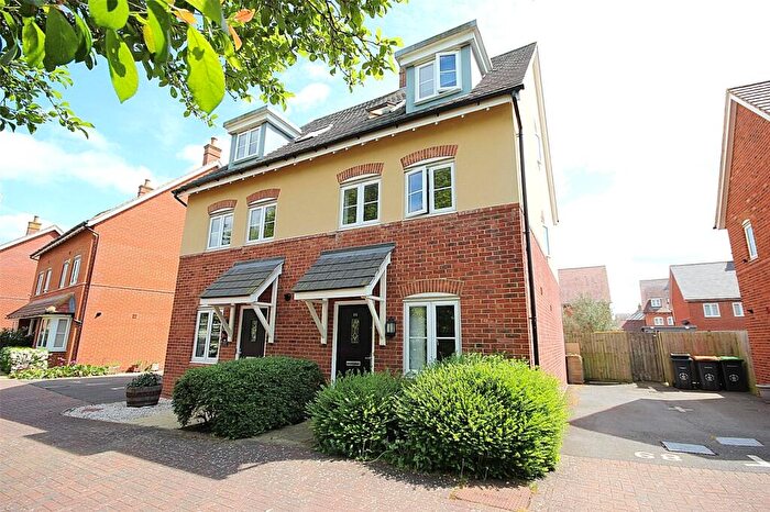 4 Bedroom House For Sale In Hilton Close, Kempston, Bedford, Bedfordshire, MK42