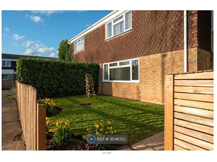 3 Bedroom Terraced House To Rent In Whitfield Close, Cambridge, CB4