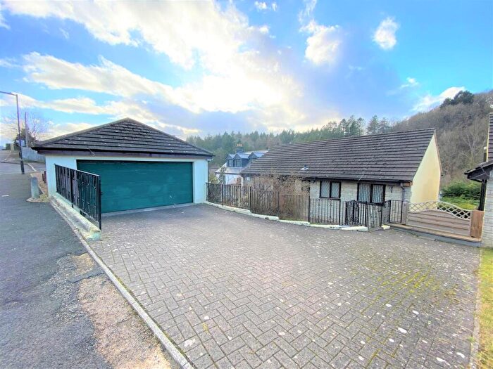 4 Bedroom Detached House For Sale In Cullimore View, Cinderford, GL14