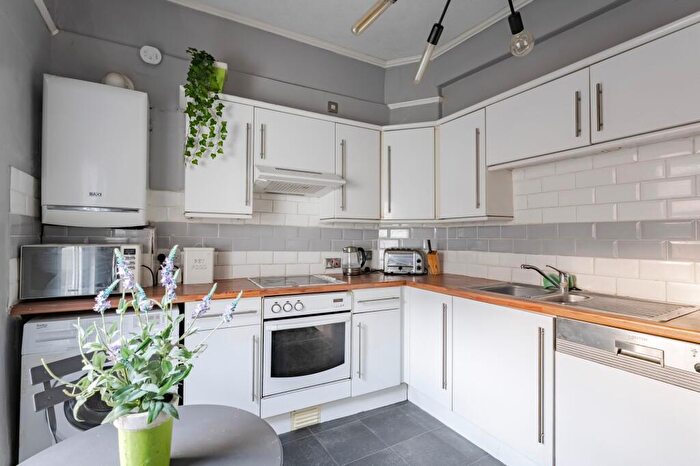 2 Bedroom Flat For Sale In High Street, Cromer, NR27