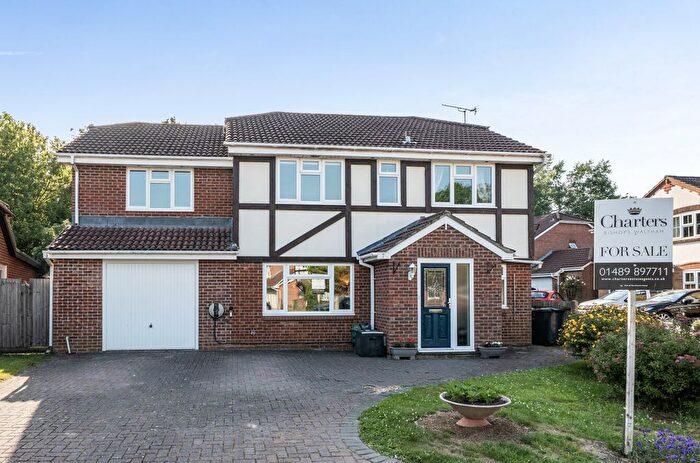 5 Bedroom Detached House For Sale In Fir Tree Close, Horton Heath, Eastleigh, Hampshire, SO50
