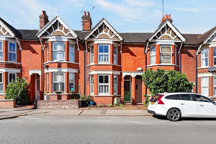 Property For Sale In Church Street, Leighton Buzzard, LU7