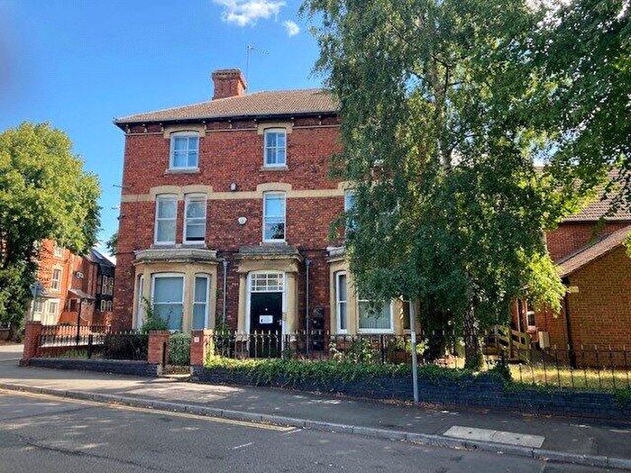 1 Bedroom Apartment To Rent In Headlands, Kettering, Northants, NN15