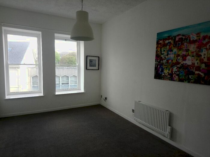 1 Bedroom Flat To Rent In High Street, Haverfordwest, SA61