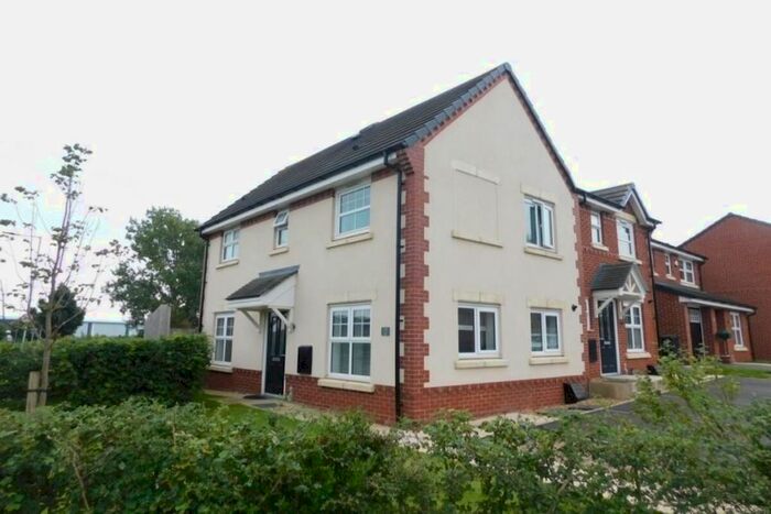 3 Bedroom Semi-Detached House To Rent In Crewe Road, Shavington, Crewe, CW2
