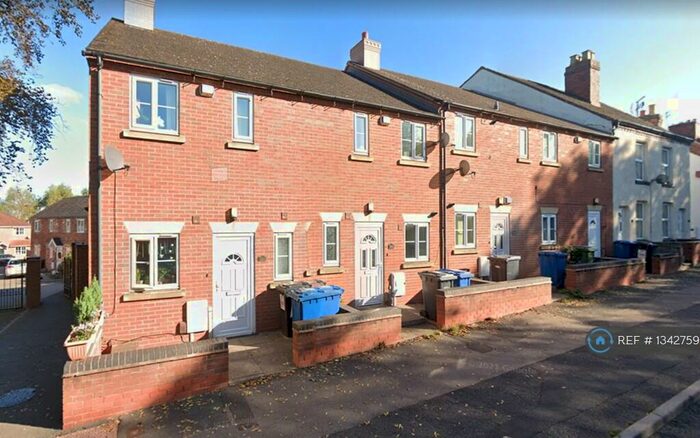 2 Bedroom Terraced House To Rent In Watling Street, Tamworth, B77