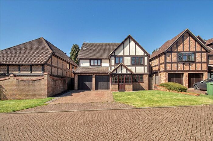 5 Bedroom Detached House For Sale In Cypress Grove, Tunbridge Wells, Kent, TN2