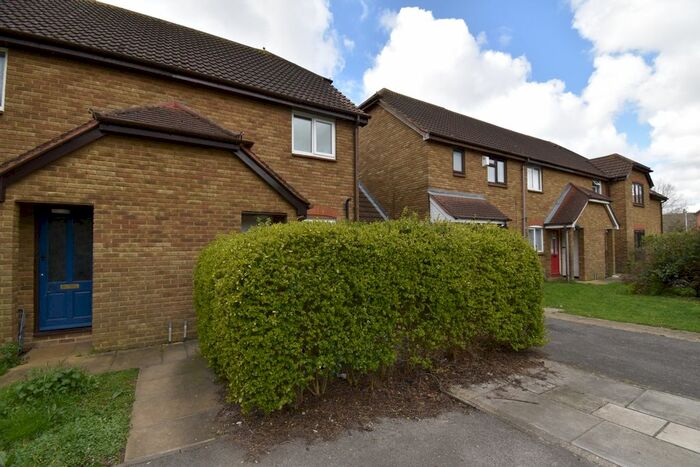 2 Bedroom Semi-Detached House To Rent In Hugh Price Close, Murston, Sittingbourne, ME10