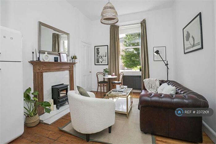 1 Bedroom Flat To Rent In Albion Terrace, Edinburgh, EH7