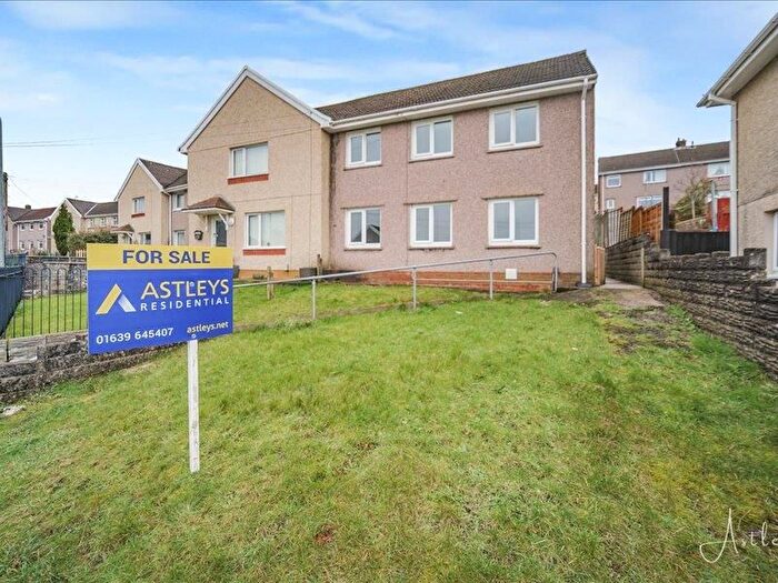 3 Bedroom Semi-Detached House For Sale In Valley View, Cimla, Neath, SA11