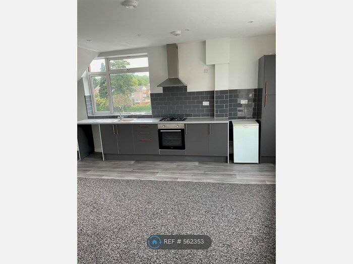 1 Bedroom Flat To Rent In Firth Park Road, Sheffield, S5