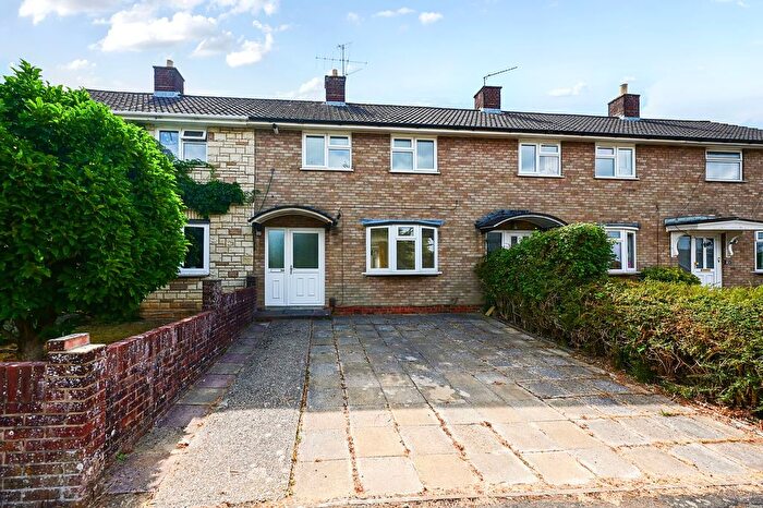 2 Bedroom Terraced House For Sale In St. Peters Road, South Ham, RG22