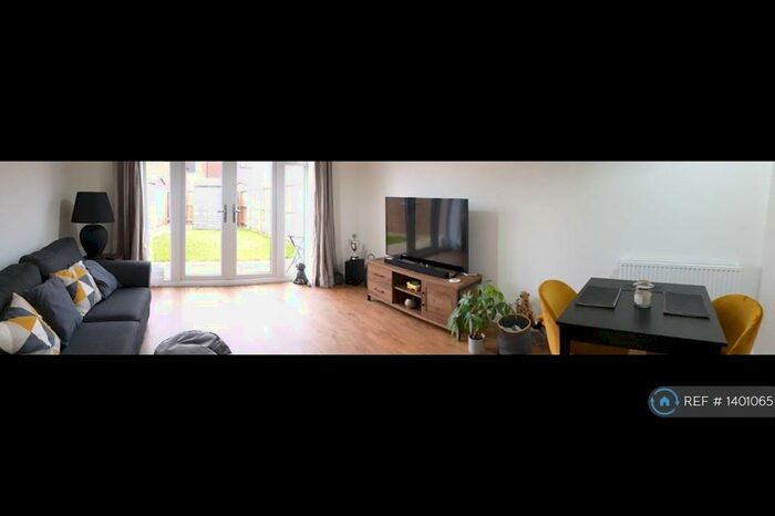 2 Bedroom Semi-Detached House To Rent In Spilsby Crescent, Cramlington, NE23