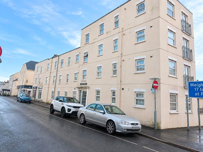 2 Bedroom Apartment For Sale In Quarry Street, Torpoint, PL11