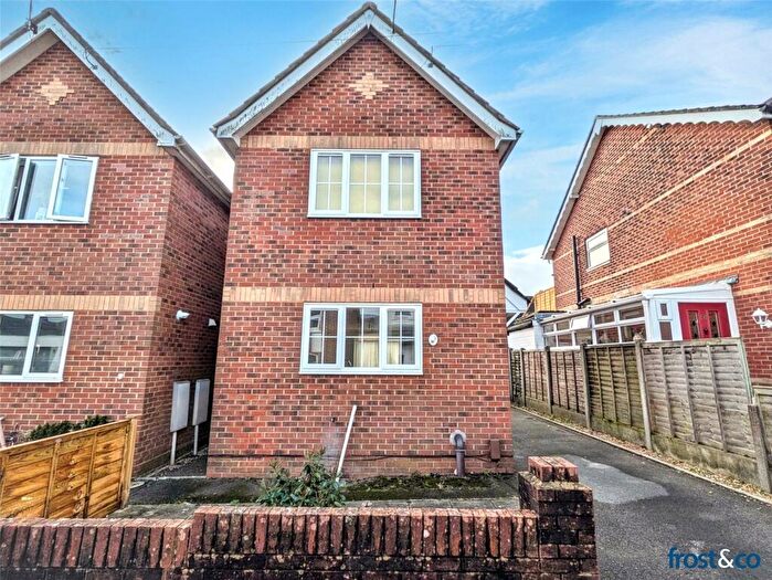 3 Bedroom Detached House For Sale In Gladstone Road, Poole, Dorset, BH12