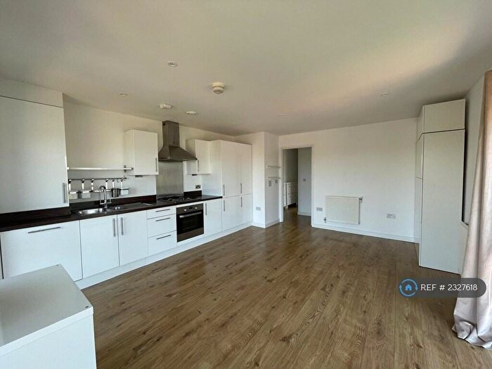 1 Bedroom Flat To Rent In Pinnacle House, Orpington, BR5