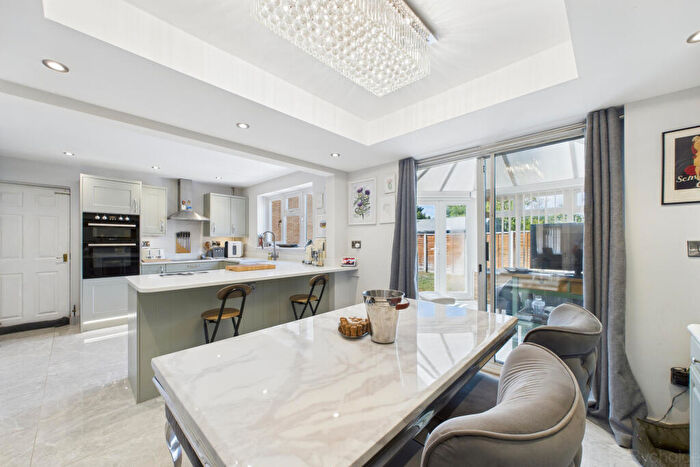 4 Bedroom Detached House For Sale In Micklesmere Drive, Ixworth, Bury St. Edmunds, Suffolk, IP31