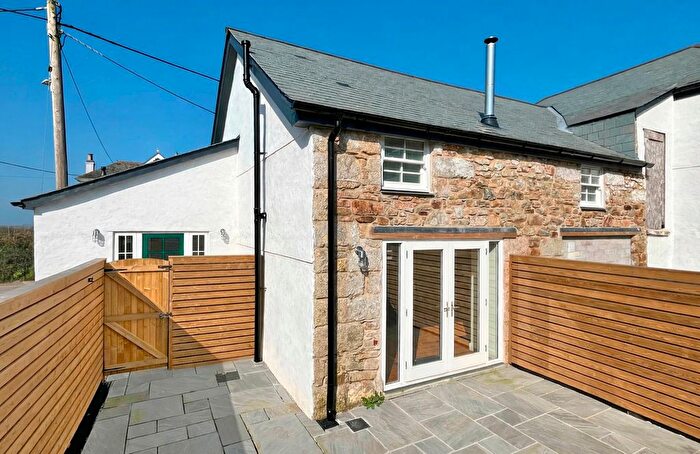 3 Bedroom End Terrace House For Sale In Carnhell Road, Carnhell Green, Camborne, TR14